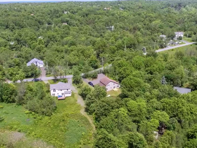 50K Sqft in Pocono Mount : Dingmans Ferry : Pike County : Pennsylvania