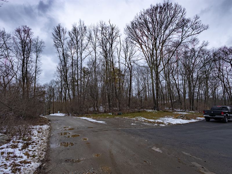 Residential Lot in North Canaan : Canaan : Fairfield County : Connecticut
