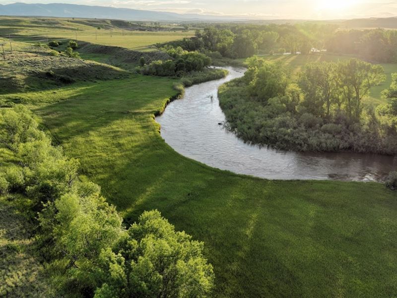 Tongue River Retreat : Ranchester : Sheridan County : Wyoming