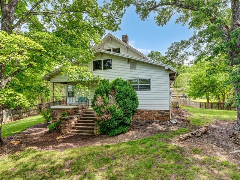 Unrestricted 5 Acres with 2 Homes : Del Rio : Cocke County : Tennessee