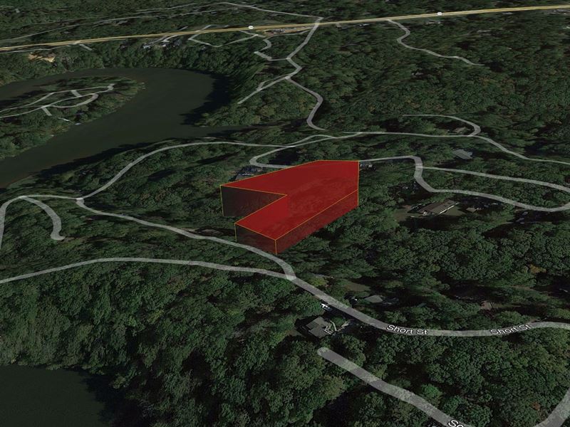 With Easy Access to Lake Jackson : Manassas : Prince William County : Virginia