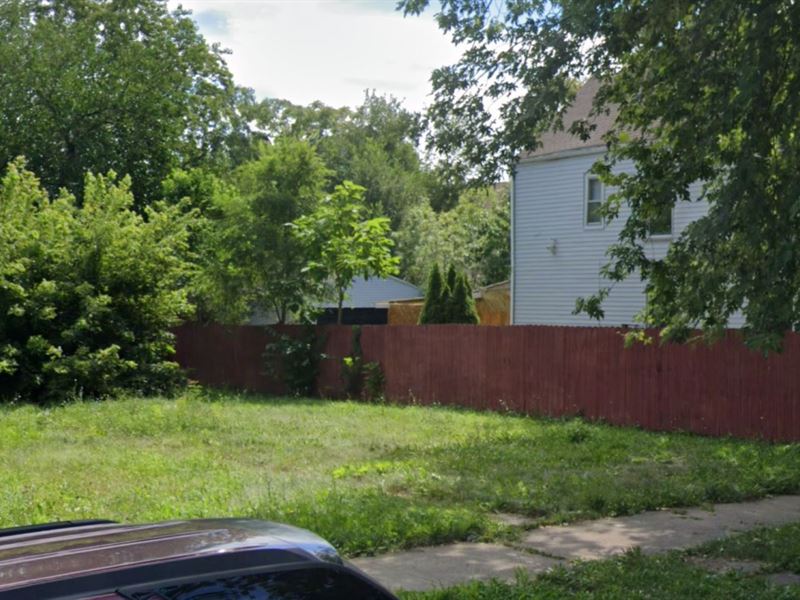 .07 Acre in Cook County, Illinois : Chicago : Cook County : Illinois