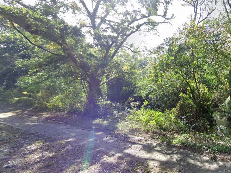 .18 Acre for Sale in Pensacola, FL : Pensacola : Escambia County : Florida