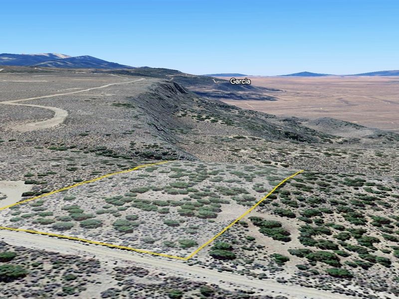 Rare, Beautiful, Treed, Cliff Views : San Luis : Costilla County : Colorado