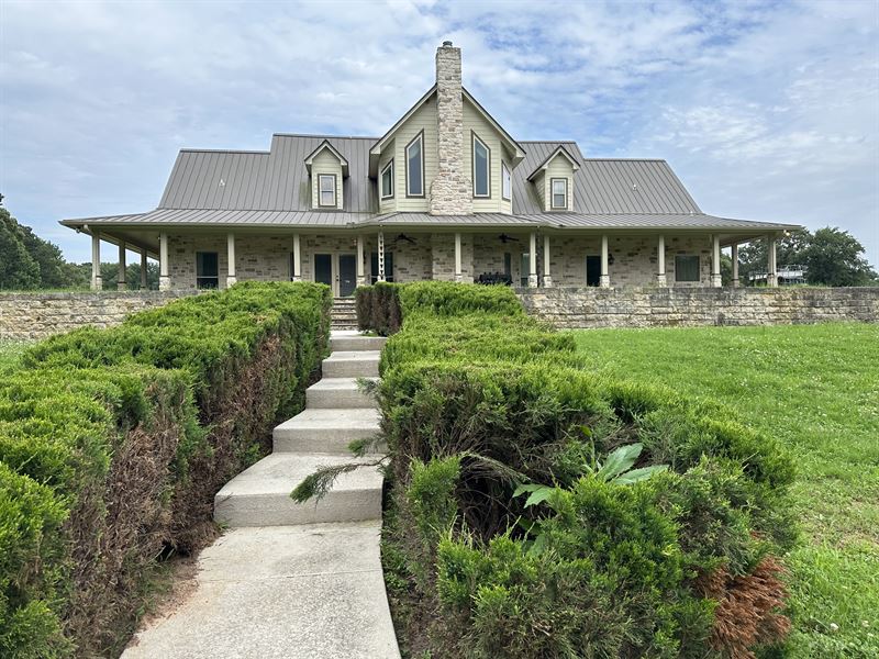 16 Broiler Houses for Sale in Texas : Tenaha : Harris County : Texas