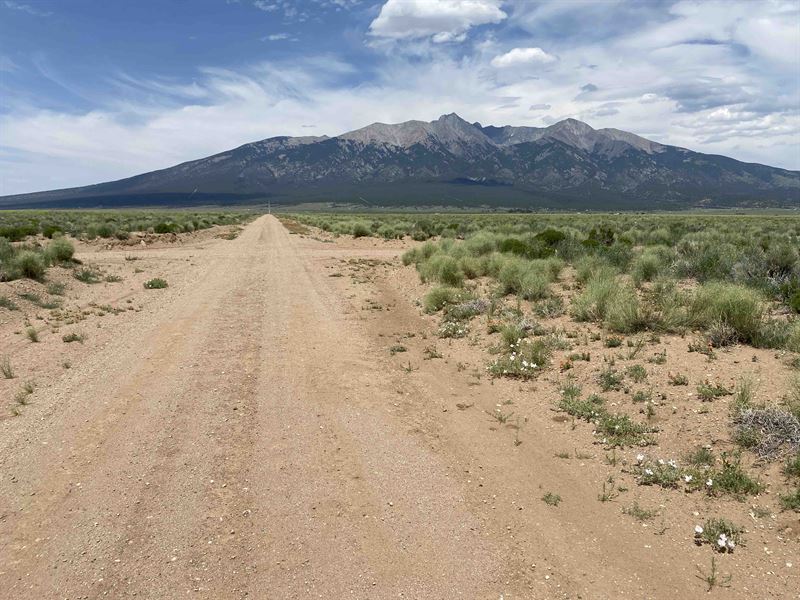Land That Boasts Breathtaking Views : Blanca : Costilla County : Colorado