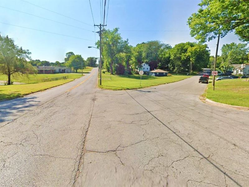 Ideal Place in Kansas City : Kansas City : Wyandotte County : Kansas