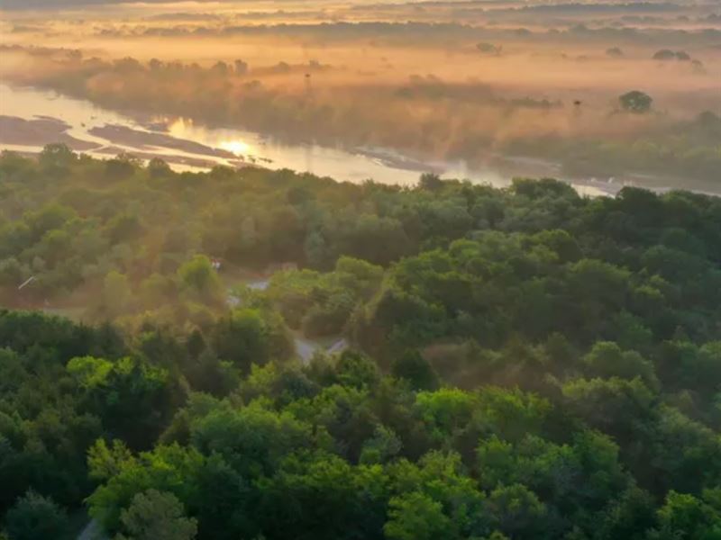 Hunting and Fishing Paradise : Sasakwa : Seminole County : Oklahoma