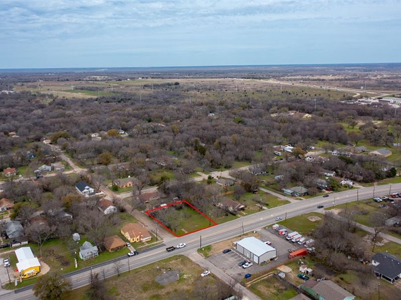 .26 Ac Residential Vacant Land : Corsicana : Navarro County : Texas