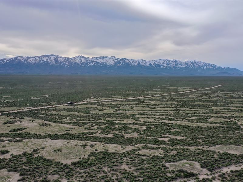 Camping Lot Near Humboldt Mountains : Wells : Elko County : Nevada