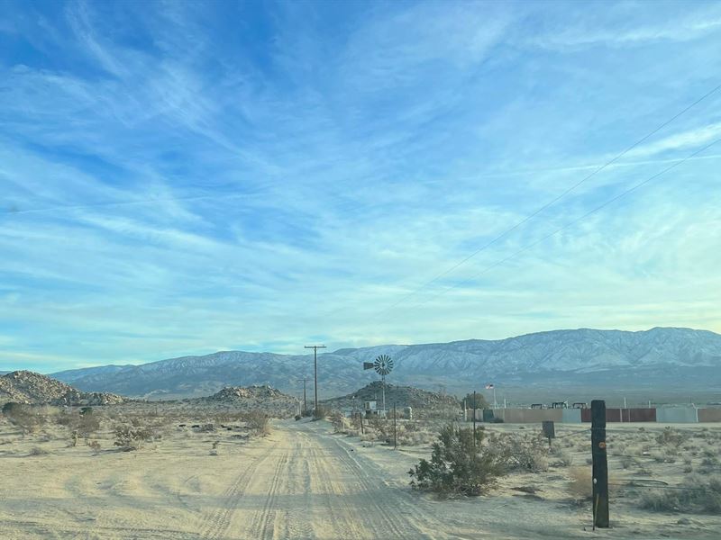Great Views, Power, Easy Access : Lucerne Valley : San Bernardino County : California