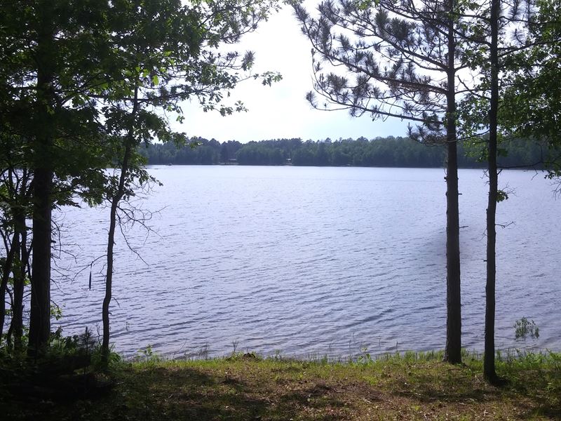 7 Acres with 300' Sand Lakeshore : Rhinelander : Oneida County : Wisconsin