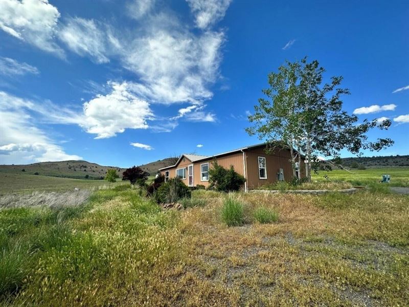 105 Acres with Mount Shasta View : Klamath Falls : Klamath County : Oregon