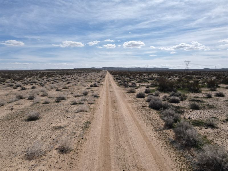 2 Acre Corner Lot : Boron : San Bernardino County : California