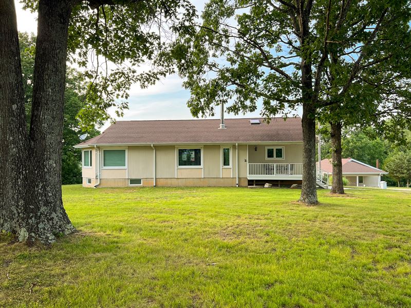King Mountain Estate : Willow Springs : Howell County : Missouri