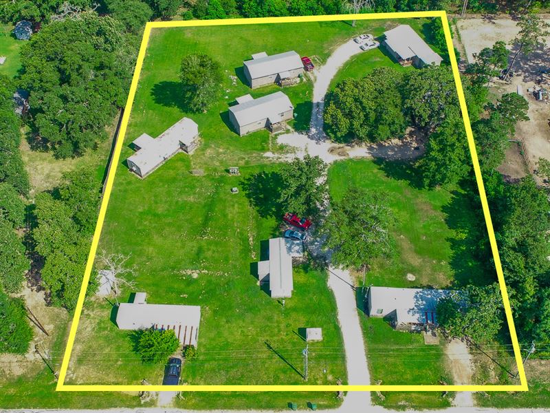 85 & 89 Kalyn Road, Walker County : Huntsville : Walker County : Texas