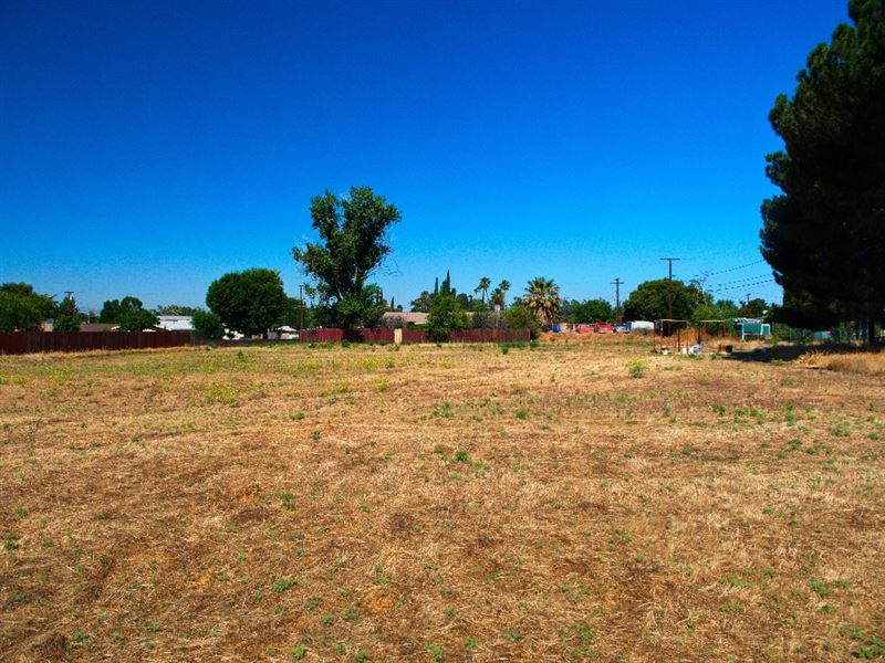 A Delightful Community : Banning : Riverside County : California