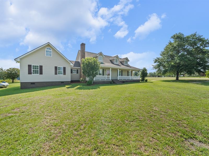 Home with Pool and Large Shop : Wrightsville : Johnson County : Georgia