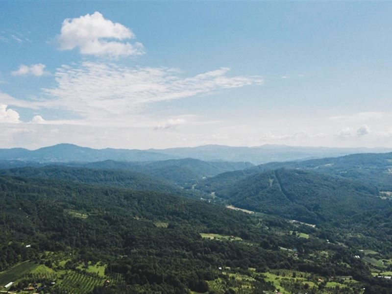 44K Sqft in Gouldsboro, PA : Gouldsboro : Wayne County : Pennsylvania