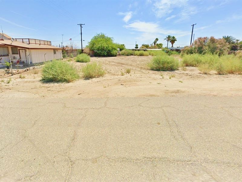 Ideal Spot for Your Dream Home : Thermal : Imperial County : California
