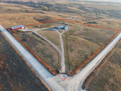 1001 Saline River Rd. Plainville : Plainville : Ellis County : Kansas