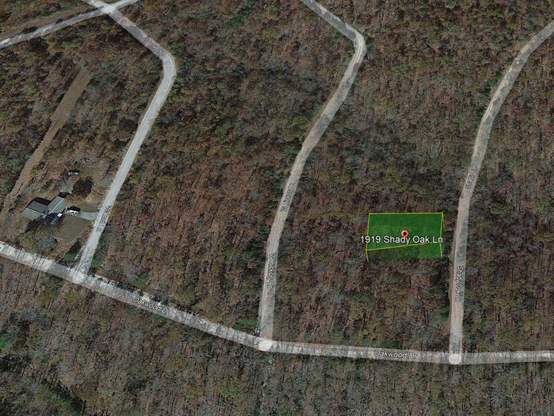 Lake and Golf Fun at Your Door : Horseshoe Bend : Izard County : Arkansas