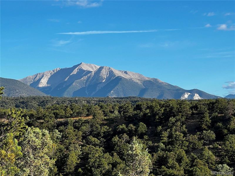46.28 Acres in Gated Community : Salida : Chaffee County : Colorado