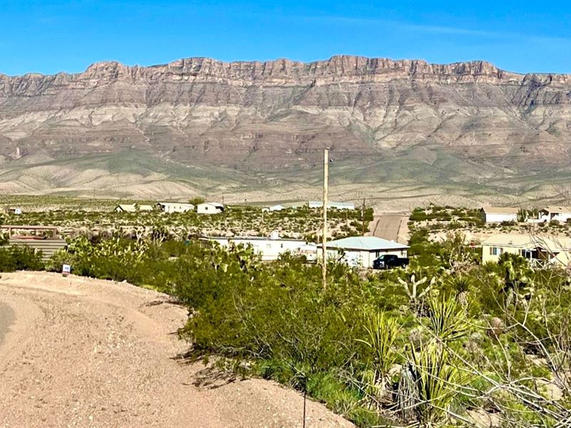 Near Lake Mead and The Co River : Meadview : Mohave County : Arizona
