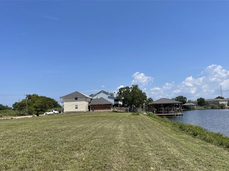 1.35 Acres in Saint Tammany Parish : Slidell : Saint Tammany Parish : Louisiana