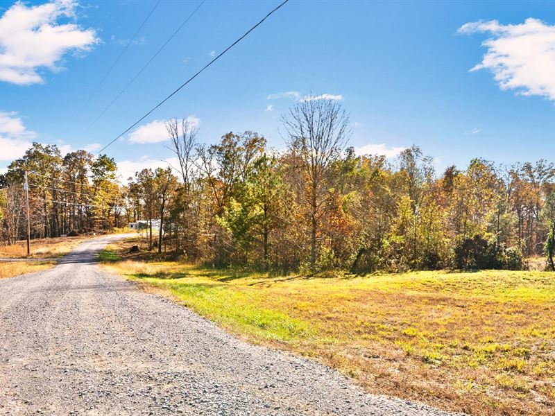 2.4 Acres, No HOA, Live in RV : Indian Mound : Stewart County : Tennessee