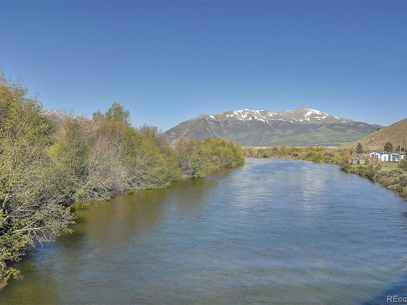 30+ Acres Close to Twin Lakes : Twin Lakes : Lake County : Colorado