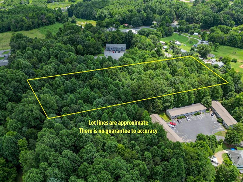 Builders Zoned for Multifamily : Lenoir : Caldwell County : North Carolina