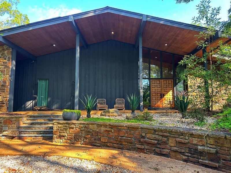 132 Ridgecrest Lane, Clarksdale, MS : Clarksdale : Coahoma County : Mississippi