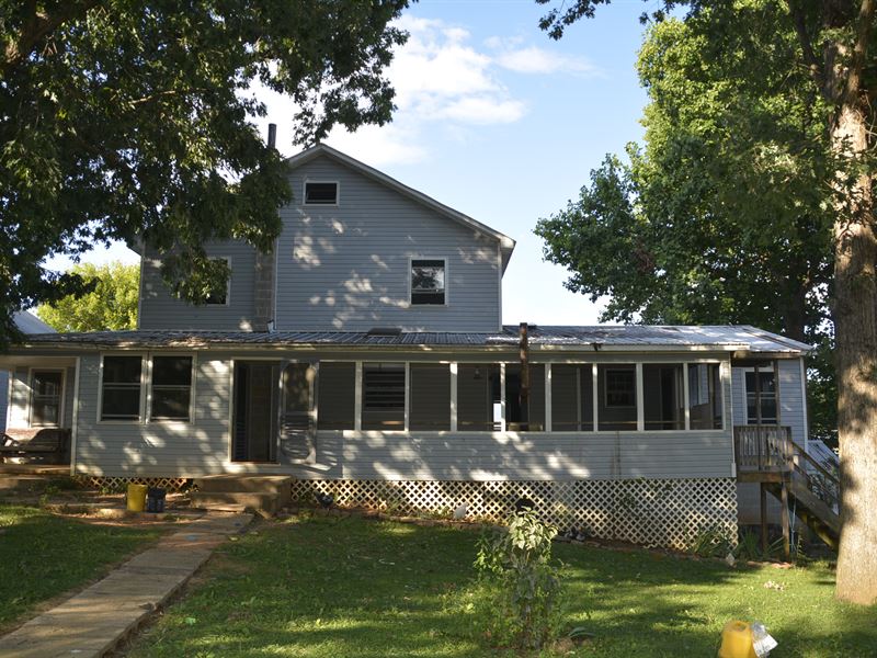 Amish Homestead : Charlotte Court House : Charlotte County : Virginia