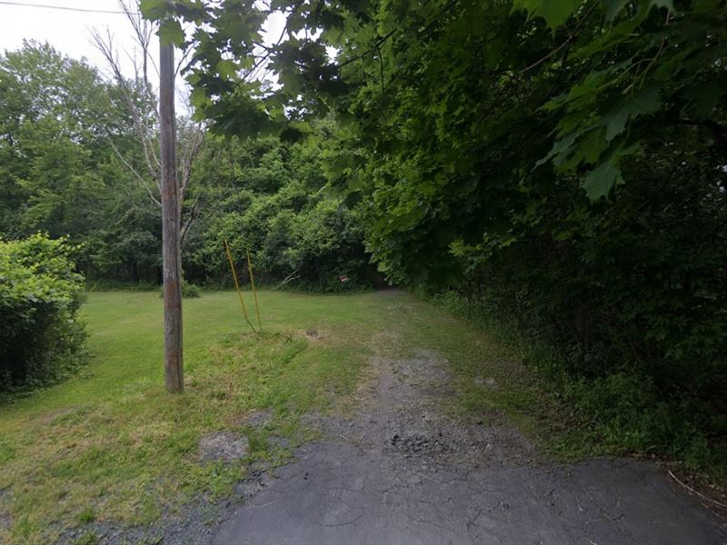 1.75 Ac 3 Lots Total Rensselaer, NY : Rensselaer : Rensselaer County : New York