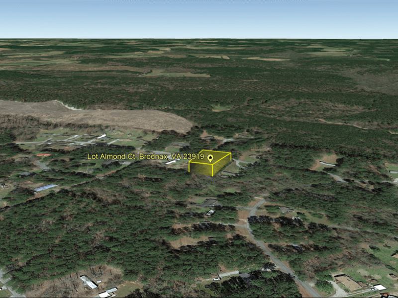 Cute Lot, Heart of Lake Country : Bracey : Mecklenburg County : Virginia