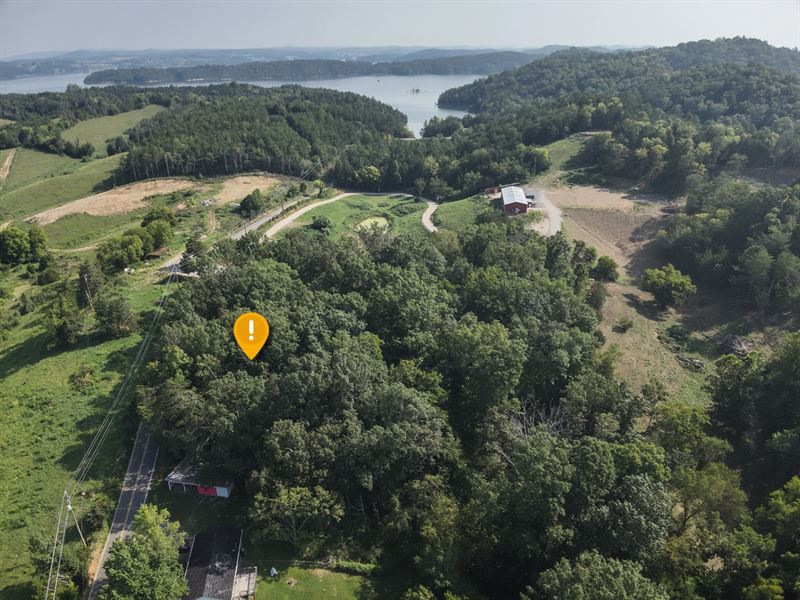Douglas Lake Investment Opportunity : Sevierville : Sevier County : Tennessee