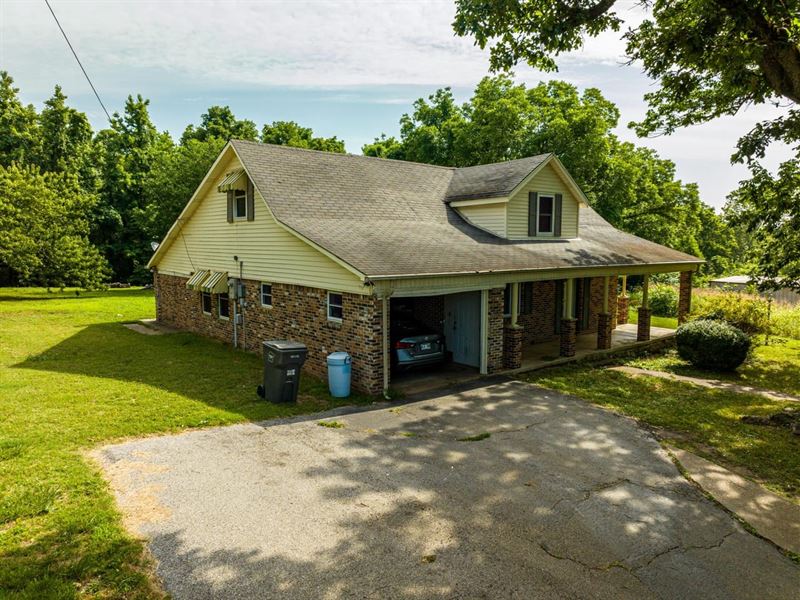 House, 2 Acres, Shop, Harrison : Batesville : Independence County : Arkansas