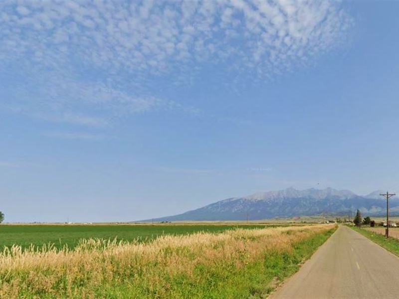 Your Own Untouched, Off-Grid Escape : San Luis : Costilla County : Colorado