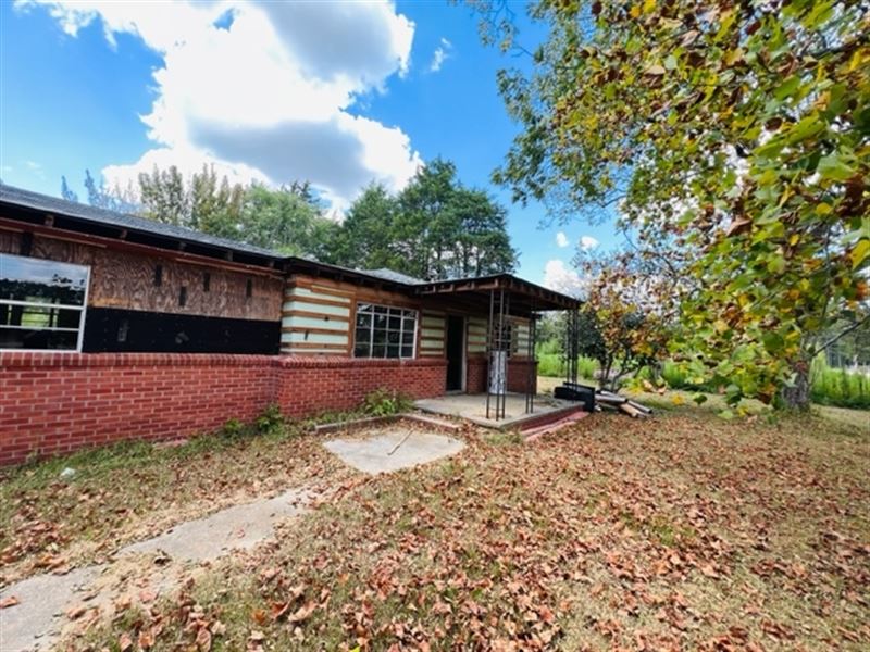 Gutted House Ready for Remodel : Jayess : Walthall County : Mississippi