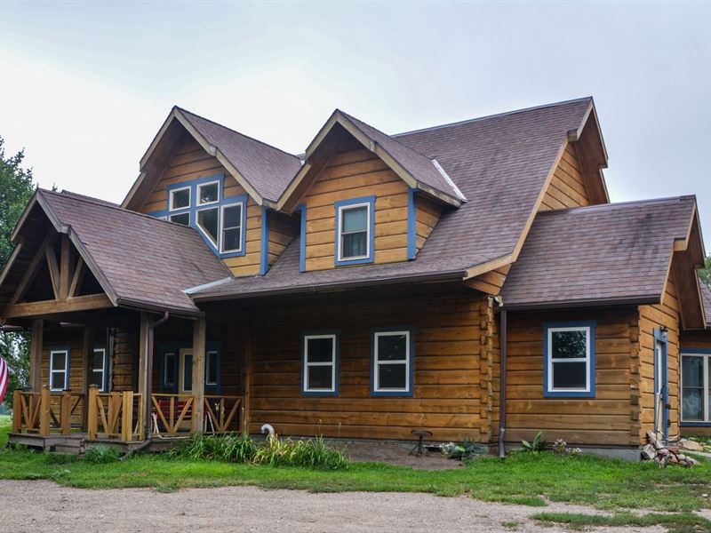 Custom Log Home Jamestown Acreage : Jamestown : Cloud County : Kansas