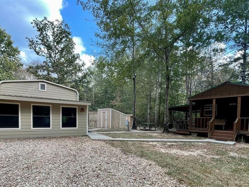 Two Rustic Cabins On 5.3 Acres : Tylertown : Pike County : Mississippi