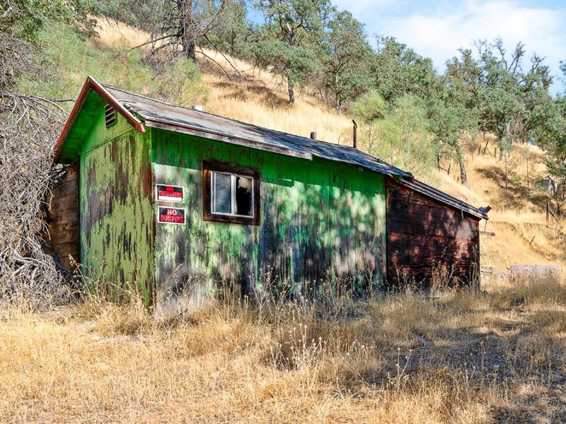 Wells Already There : Clearlake Oaks : Lake County : California