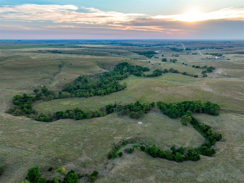 Cedar Creek Ranch : Russell : Russell County : Kansas