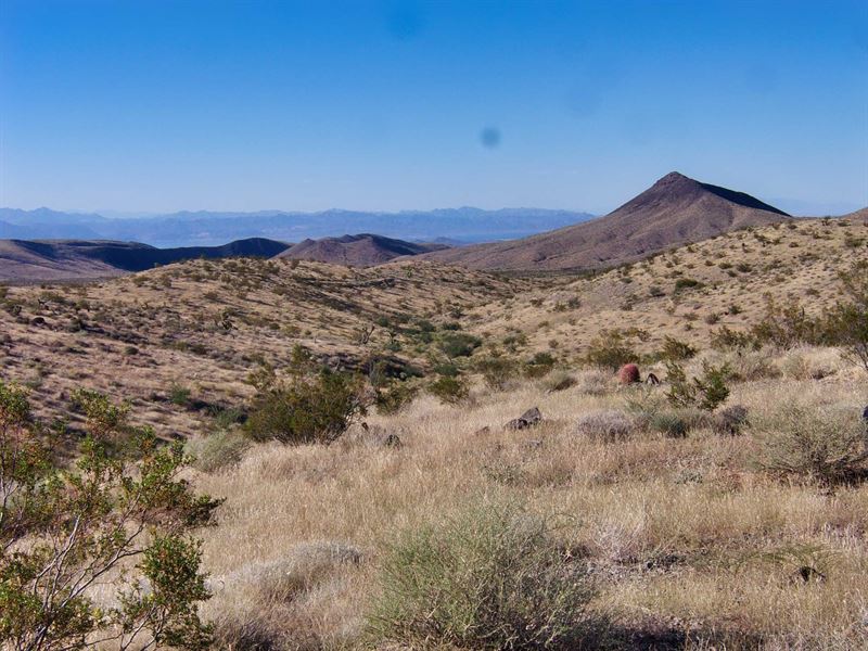 Go Off-Grid Near Lake Mead : Temple Bar Marina : Mohave County : Arizona