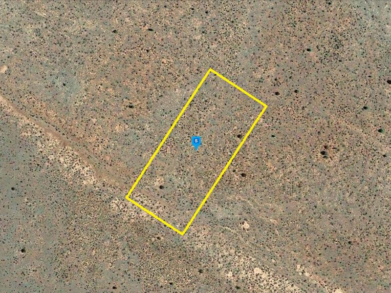 Endless Possibilities On This Lot : Williams : Coconino County : Arizona