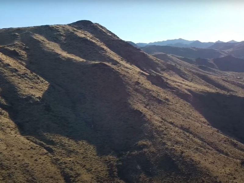 Nestled Among The Mountains : Dolan Springs : Mohave County : Arizona
