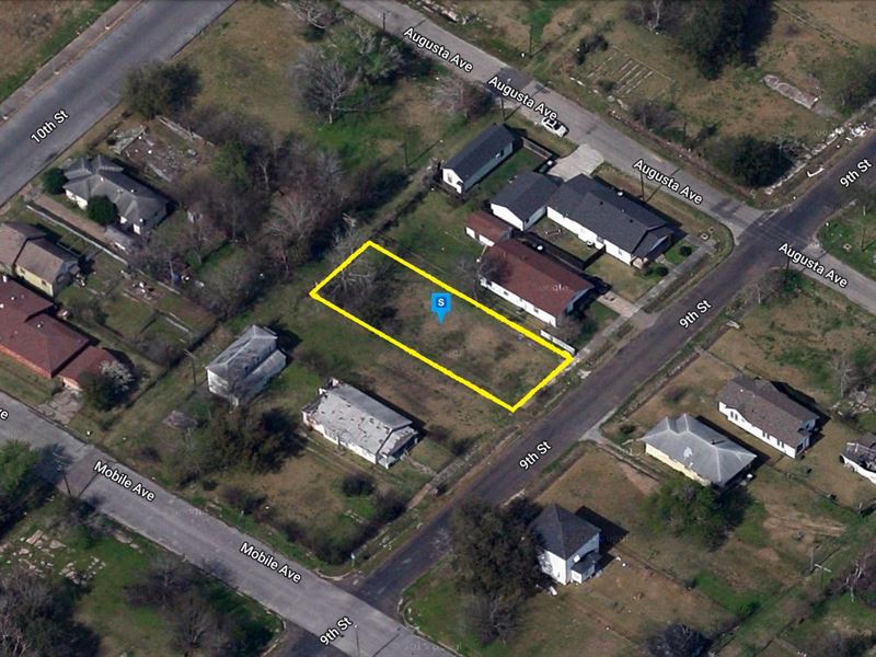 Offers A Strong Sense Of Community : Port Arthur : Jefferson County : Texas