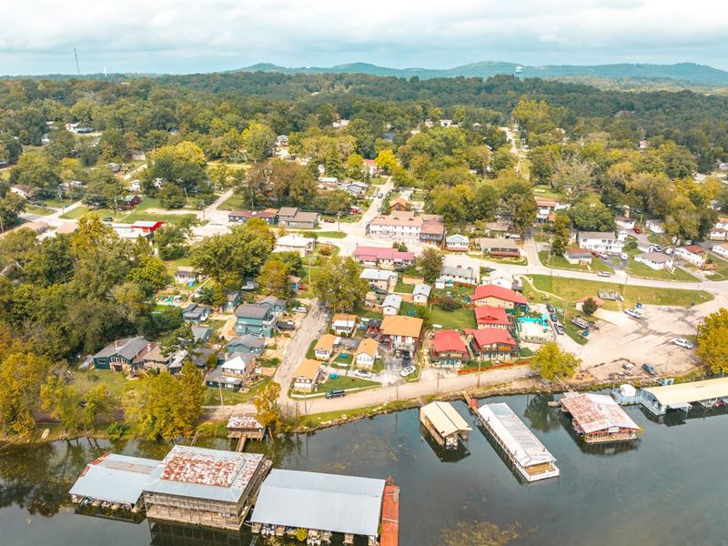 Duck Harbor : Rockaway Beach : Taney County : Missouri