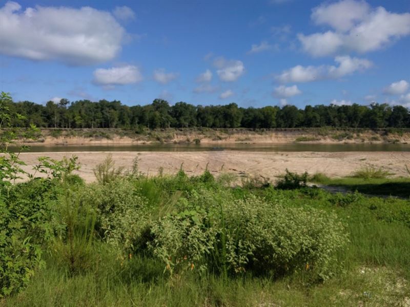 Lovely Vacation Home Near Lakes : Romayor : Liberty County : Texas